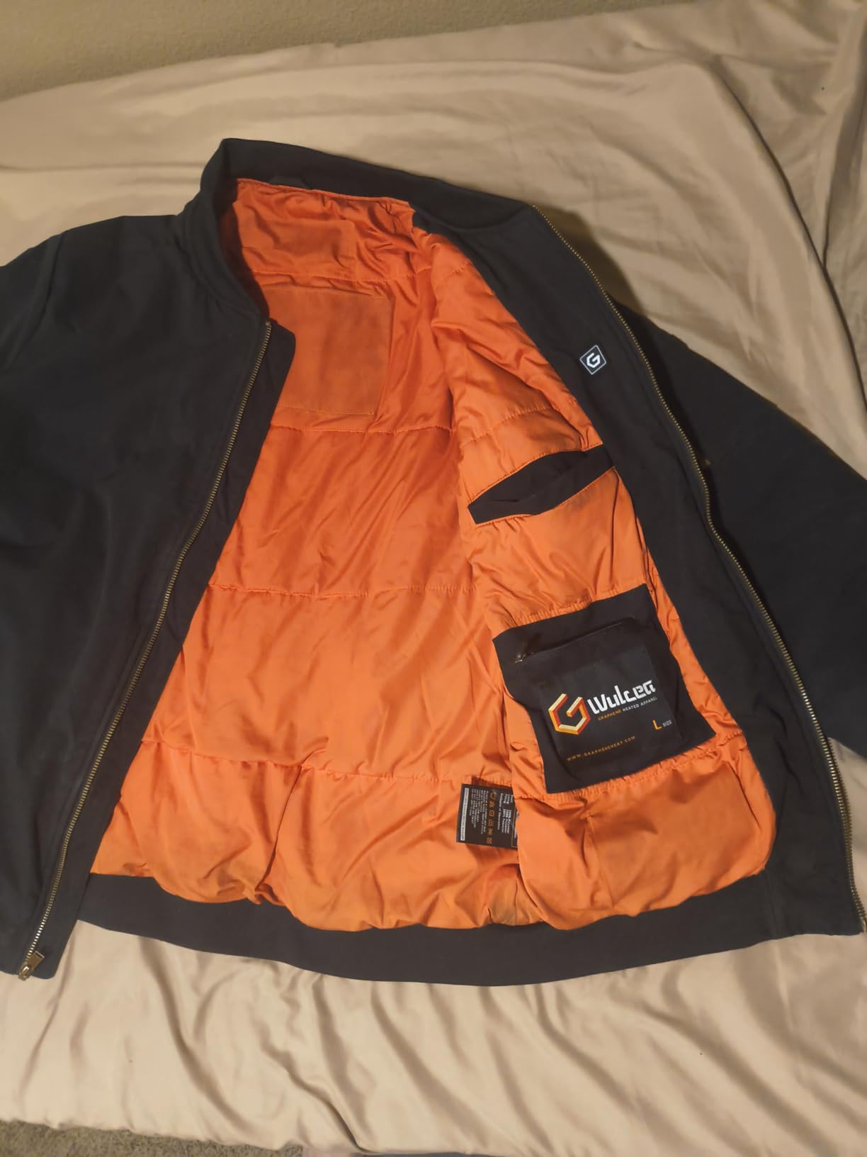 Graphene Heated Jacket for Men 12V Fast Charge 18400mAh Large Capacity customer photo 2