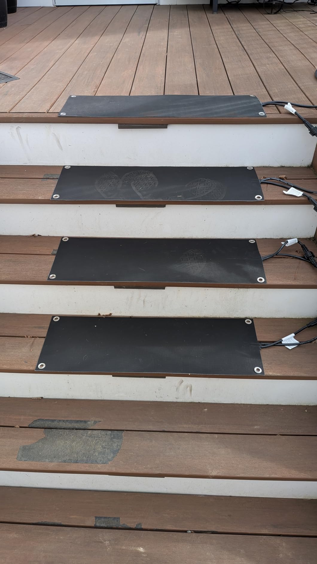 3 Pcs Heated Snow Melting Mats, 10 x 30 in No-Slip Rubber Heated Outdoor Mats, Snow and Ice Melting Mats for Winter Outdoor Stairs, Steps, Doorways,Walkways, Driveway, 2 in/h Melting Speed customer photo 2