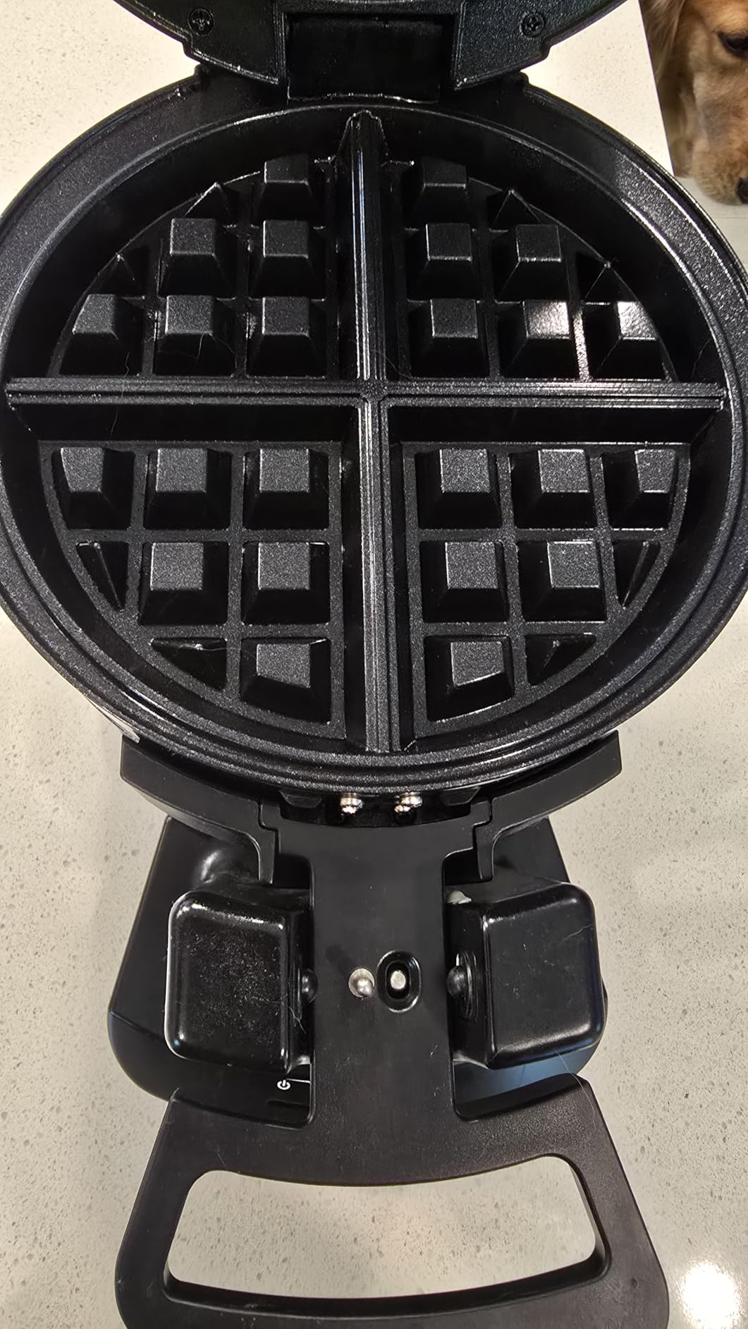 Cuisinart Double Flip Belgian Waffle Maker, WAF-F40NAS, Stainless Steel, Grey and Black customer photo 1