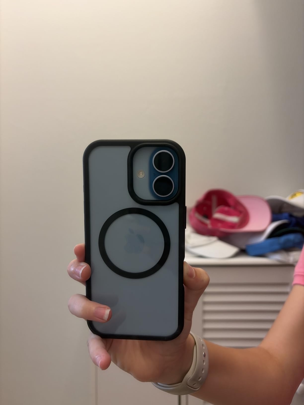 OtterBox iPhone 17 Profile Series Case - Black - Ultra-Thin, Stylish Minimalist iPhone Case customer photo 2