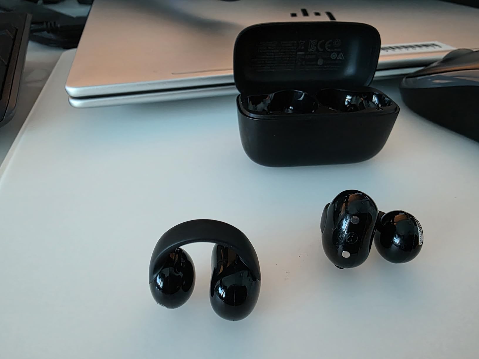 Soundcore C50i by Anker Open Ear Earbuds, Clip-On Headphones Over Ear for Running Workout, 12mm Drivers Powerful Bass, IP55 Waterproof, Bluetooth 6.0 Hi-Res, FlexiClip Design customer photo 1
