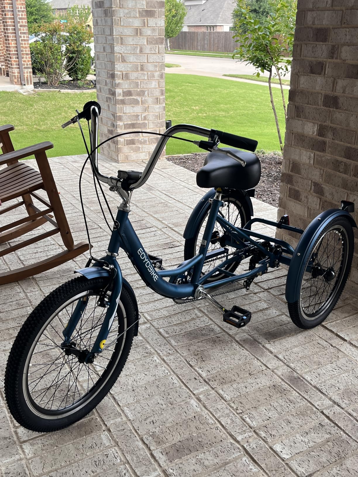 Adult Tricycle 7 Speed, 20/24/26 Inch Low Step-Through Adult Trike with Large Rear Basket, 350 lbs Capacity 3 Wheel Bike for Seniors, Women and Men customer photo 2