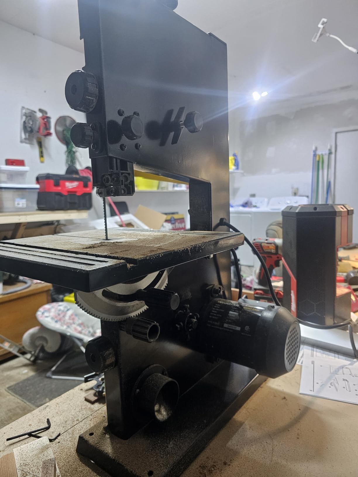 Woodskil 10 Inch Dual Speed Band Saw with Stand, 4.3A 2360/3000 FPM Benchtop Bandsaw with Quick Tension System & Quick Tool-Free Doors customer photo 2
