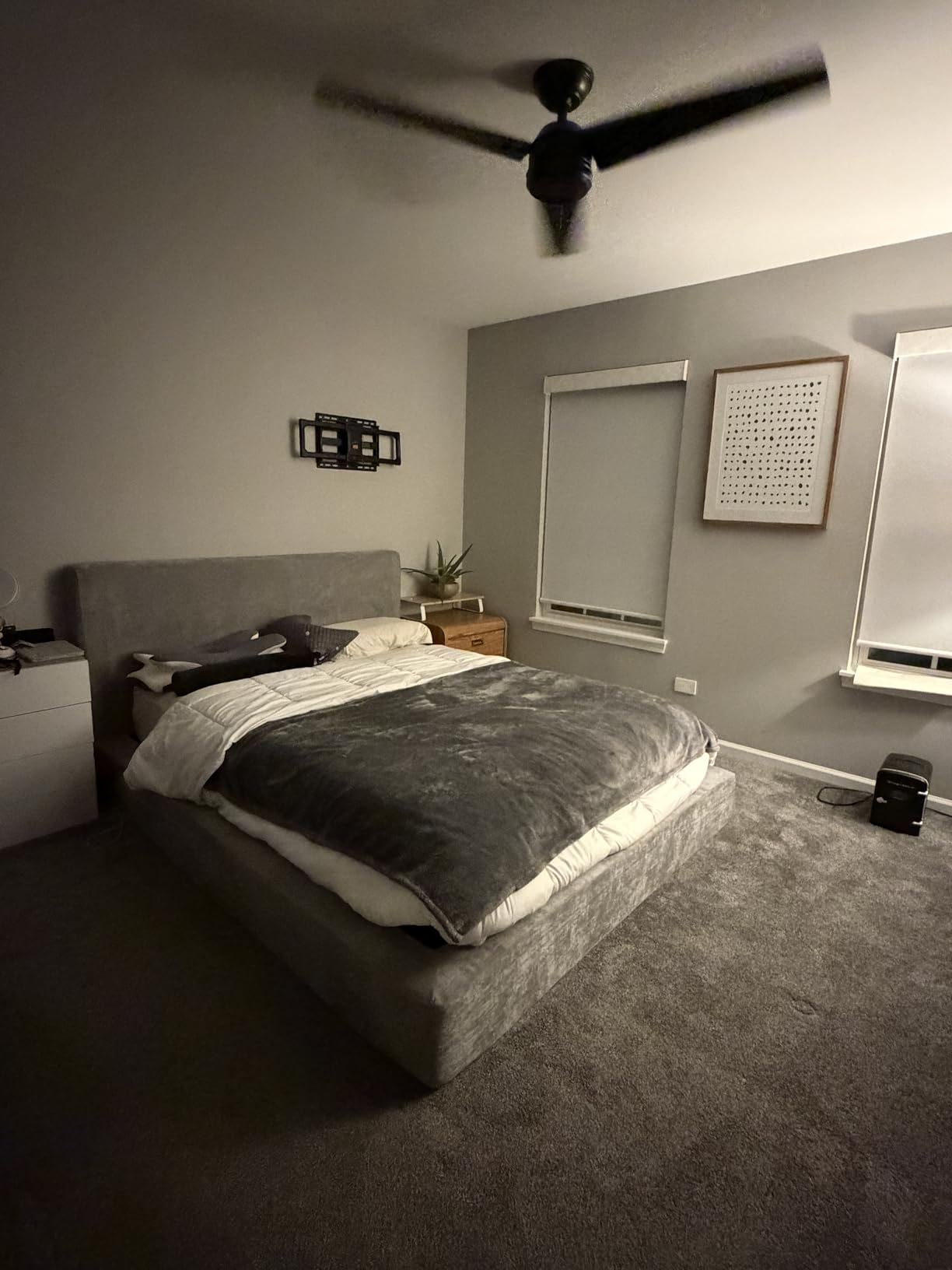 RECCI AirFrame Queen Bed Frame with Headboard, Cloud Upholstered Platform Bed Frame, 5 Inch Foam Cushioned, No Box Spring, Easy Assembly(Beige Chenille) customer photo 2