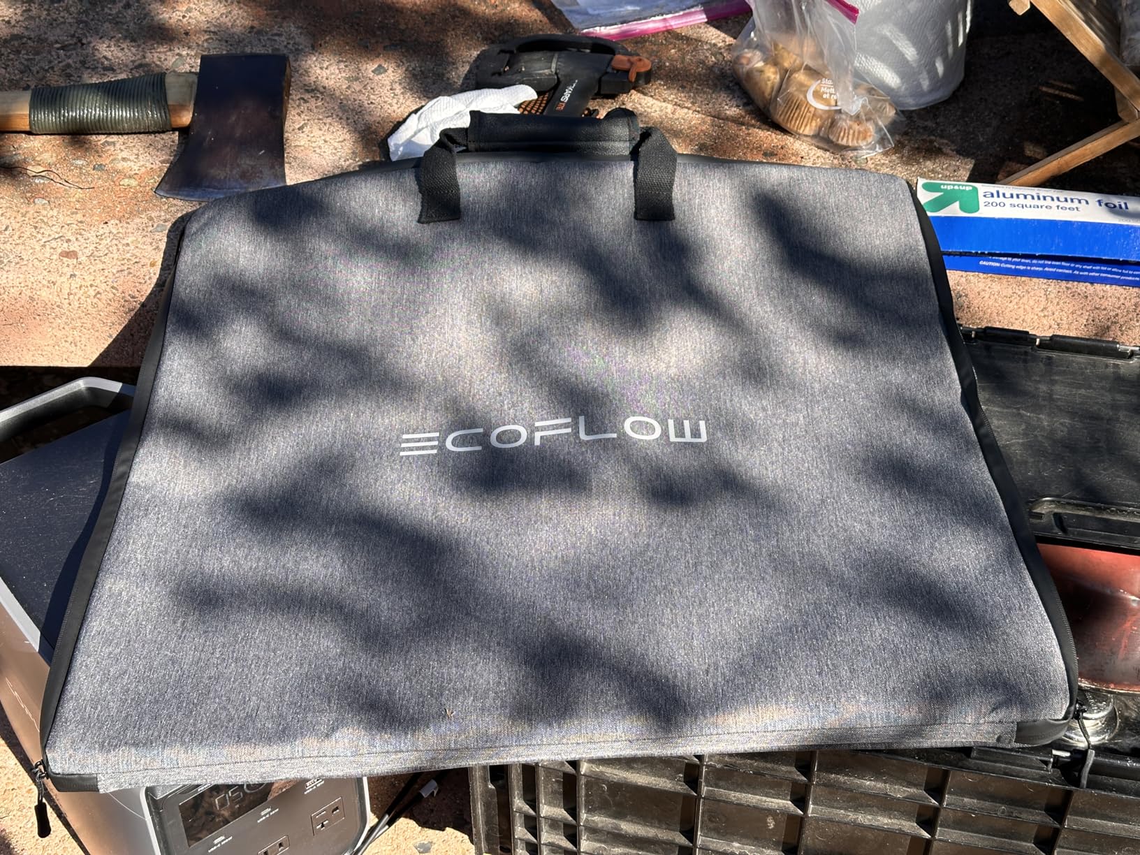 EF ECOFLOW Solar Generator Delta 3 Classic with 220W Solar Panel, 1024Wh | 1800W AC (3600W Surge)/100W USB-C Output, LiFePO4 Battery Portable Power Station, 10ms UPS, 1 Hr Fast Charge for Home,Camping customer photo 2
