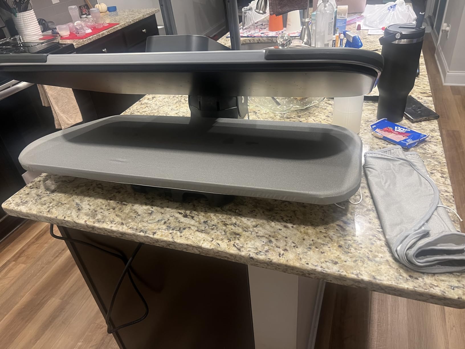 SINGER Intelligent 2.0 Steam Press (1600W) - Professional 36
