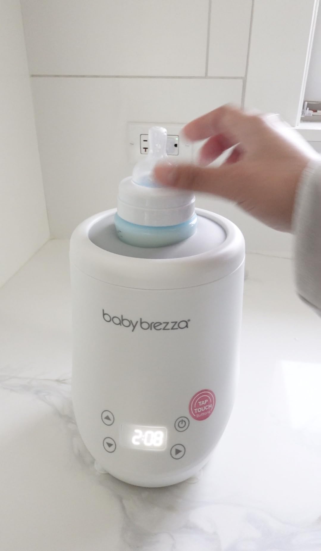Baby Brezza AirSwirl Waterless Baby Bottle Warmer - Hospital-Grade Safe Warming for Breastmilk + Formula - No Hot Spots, No Water - Works with Nearly All Bottles customer photo 2