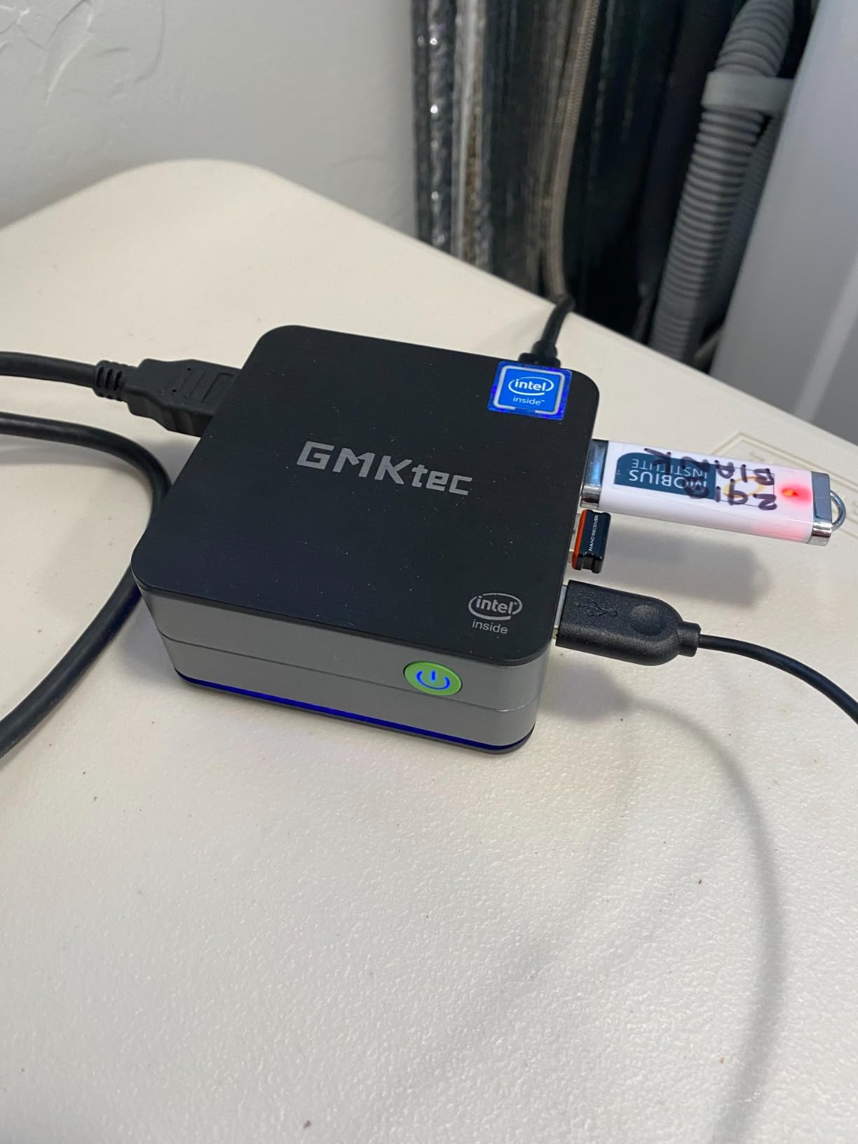 GMKtec Nucbox G10 Mini PC, Ryzen 5 3500U 1TB SSD 16GB DDR4, 2.5GbE NIC LAN, Triple 4K Display, HDMI 2.1, USB-C, DP customer photo 1