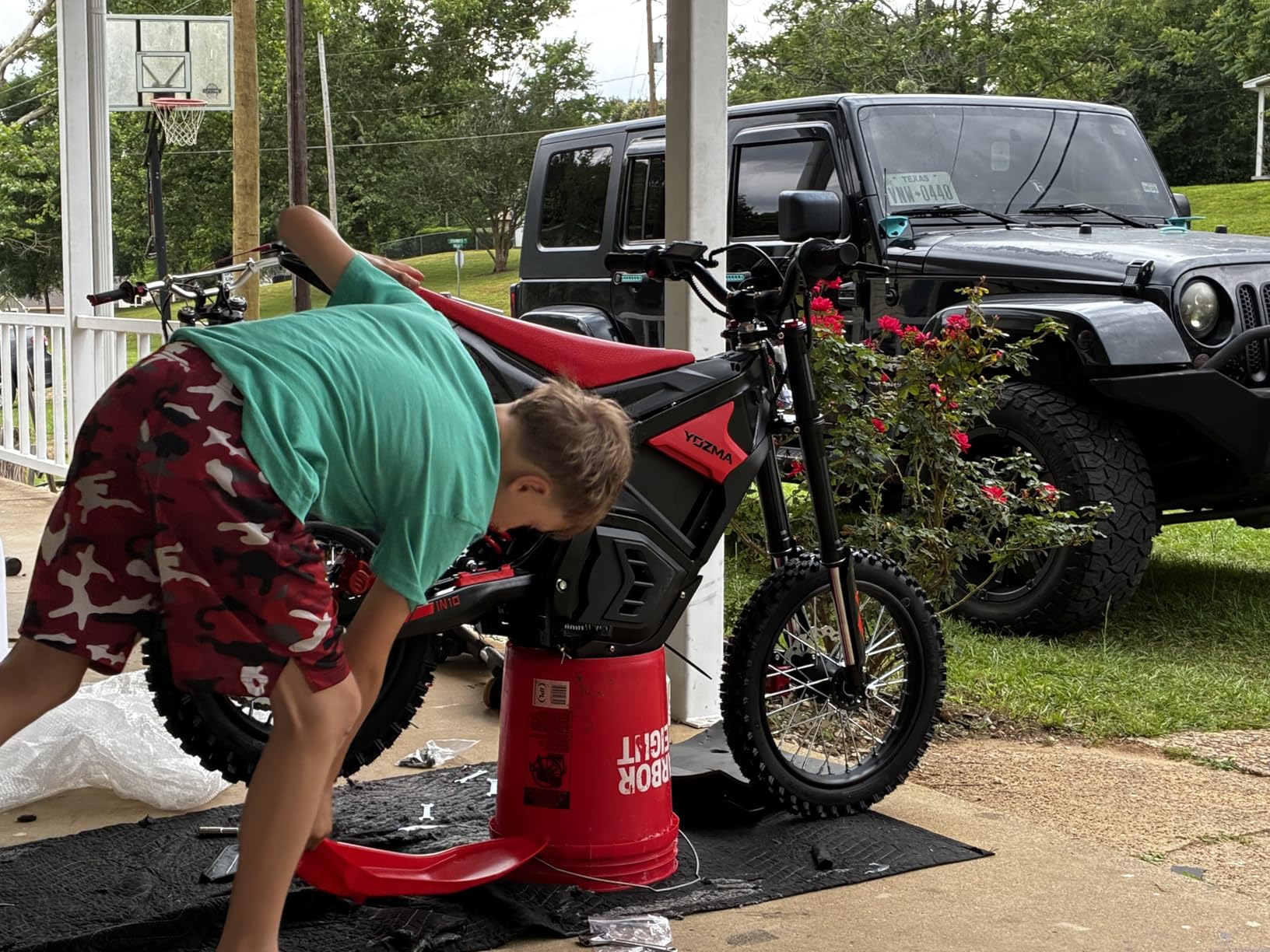 Yozma IN10 Electric Dirt Bike, 2600W 40MPH Electric-Motorcycle with 48V/23AH Battery Ebike, Full Hydraulic Brakes and Suspensions Mountain Off-Road E Dirt Bike, for Teens & Adults customer photo 2