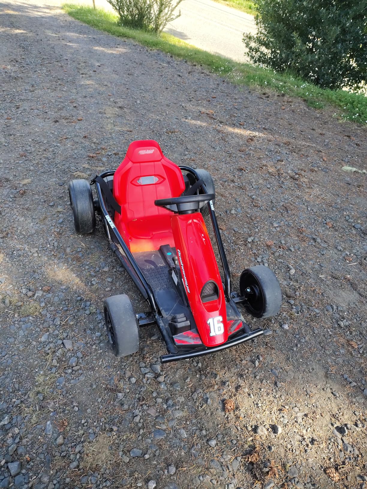 Electric Drift Go Kart for Kids 8-12, 24V Battery,360W Motor, Reinforced Wear-Proof Rear Wheels, 3 Unique Colors, 8.1MPH High Speed,154lbs Capacity, Drift Ride On Car Toy (Red) customer photo 1