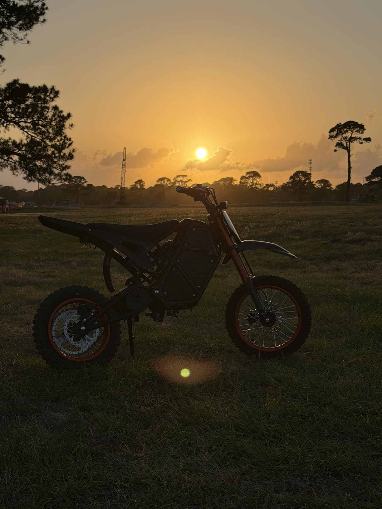 ESKUTE Electric Dirt Bike for Teens Adults, Mid-Drive Motor 3500W Peak, Electric Motorcycle 48V23Ah Battery, 53-Mile Range, 38mph, Hydraulic Nitrogen Dual Shock Absorbers customer photo 2
