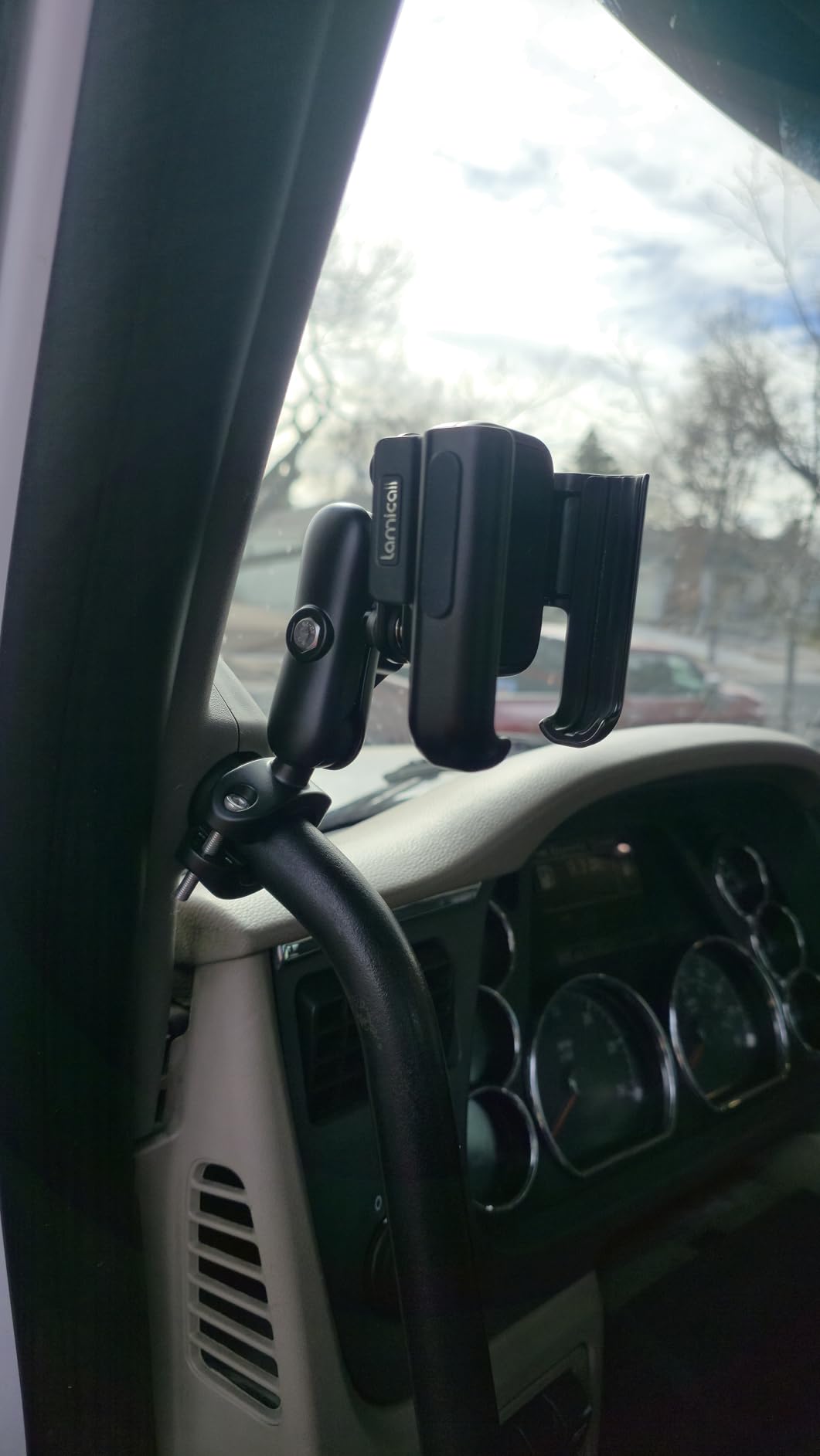 Lamicall Motorcycle Phone Mount Holder - [All Metal] [Anti Shake] [Extendable Arm] Bike Phone Holder Handlebar Clamp, Bicycle Cell Phone Mount, Gifts for iPhone 17 16 Pro Max, Galaxy, 4.7-7.2