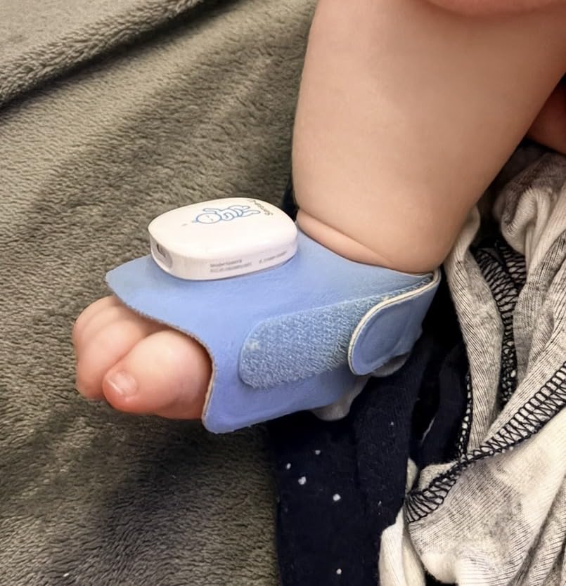 Sense-U Smart Sock Shoe 2 Baby Monitor - Tracks Heart Rate & Sleep Patterns with Transmissive PPG Foot Sensor, for 1-12 Months customer photo 2