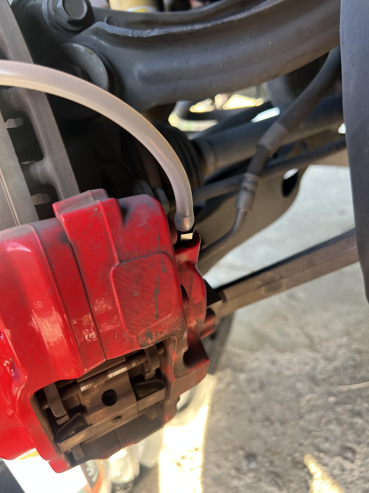 Brake Bleeder Kit - One-Way Check Valve, Magnet Mount, 16oz Catch Bottle, 16 inch Hose customer photo 1