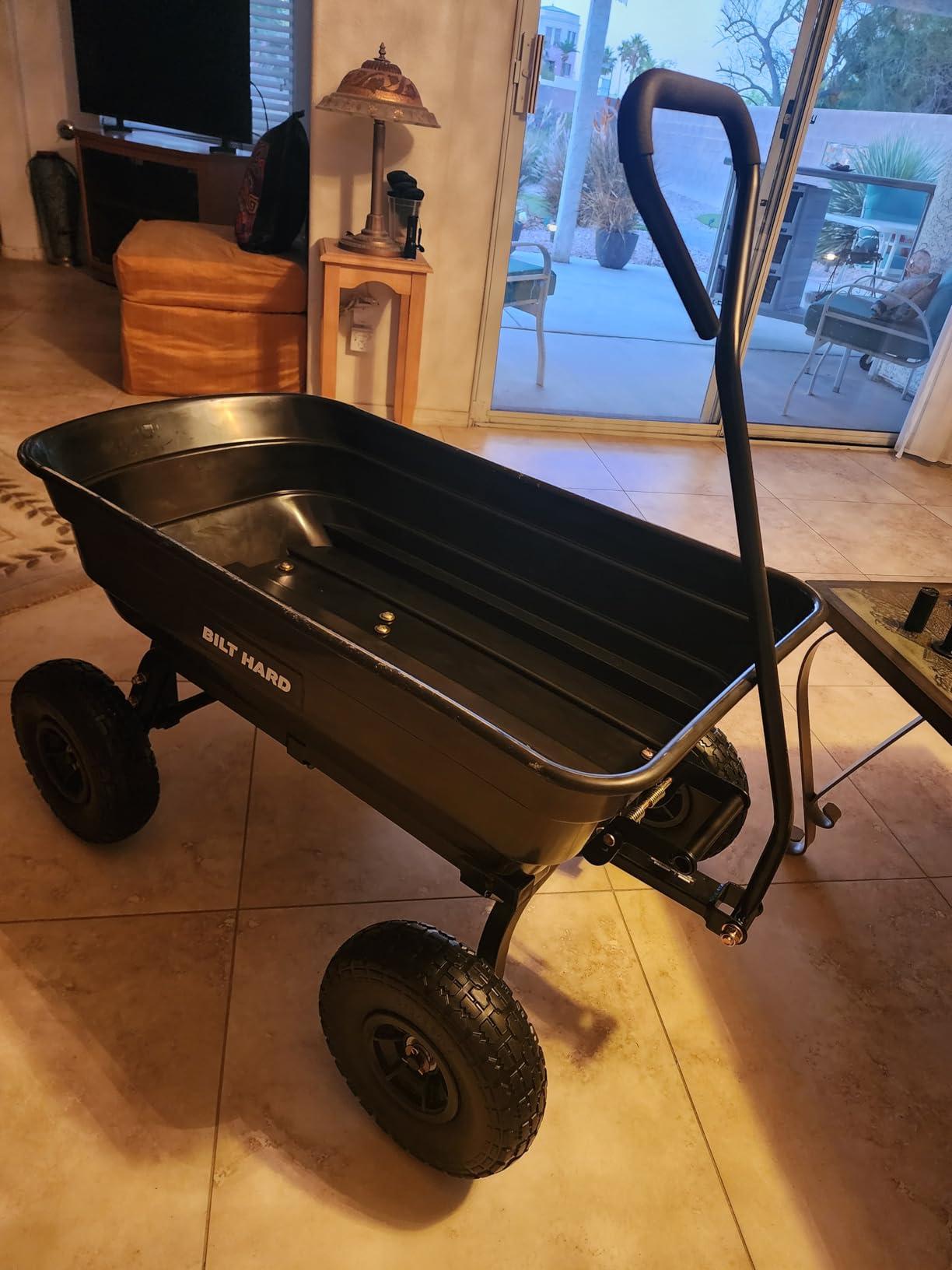 BILT HARD 900 lbs Poly Garden Dump Cart, 5 Cu.Ft Wheelbarrow Cart with 10