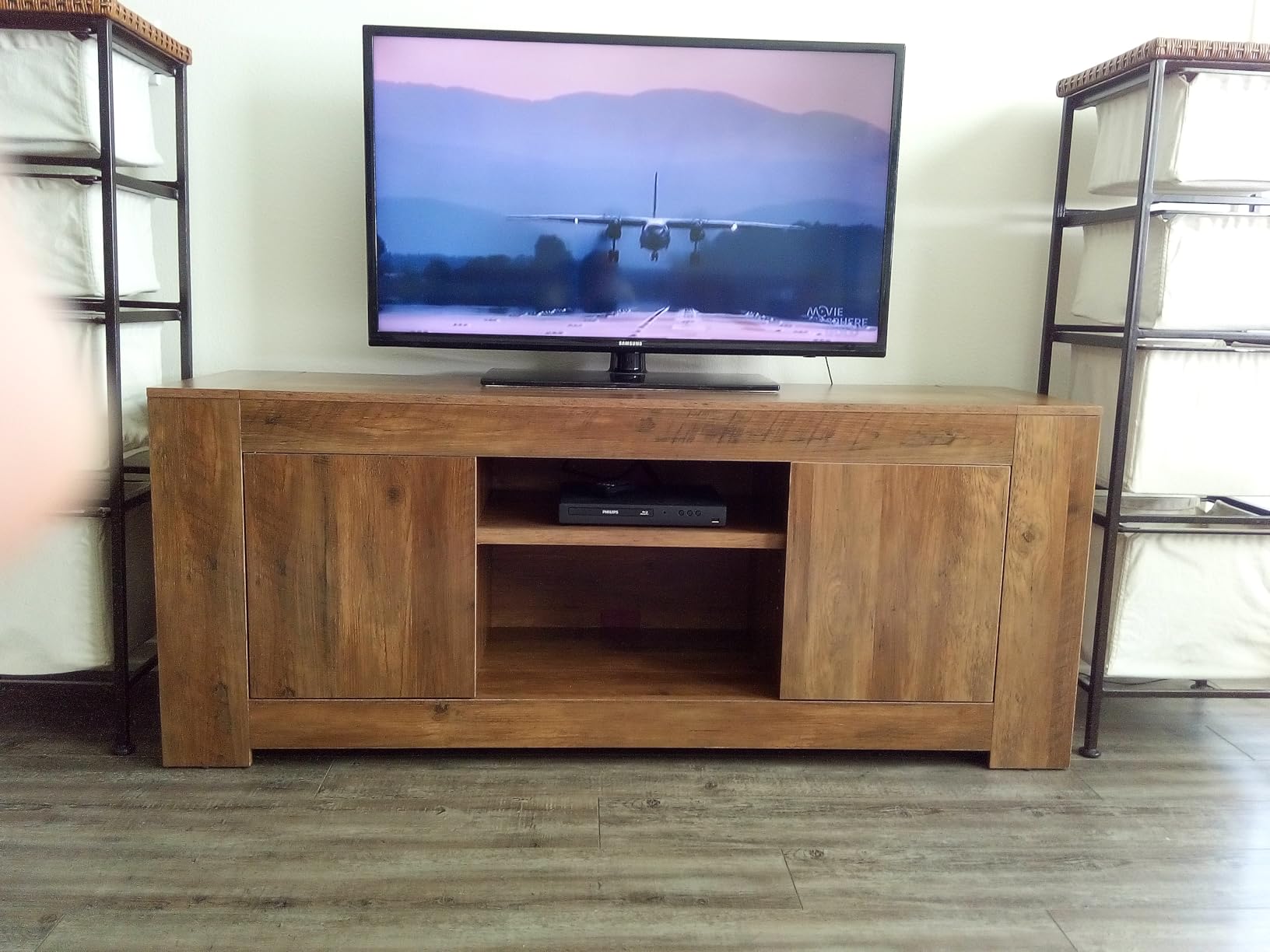 VASAGLE TV Stand, Farmhouse Entertainment Center with Storage Cabinets, Media Console Table for Living Room, Bedroom, for 65 Inch TV, 58 x 15.7 x 23.6 Inches, Honey Brown ULTV623K101S customer photo 1