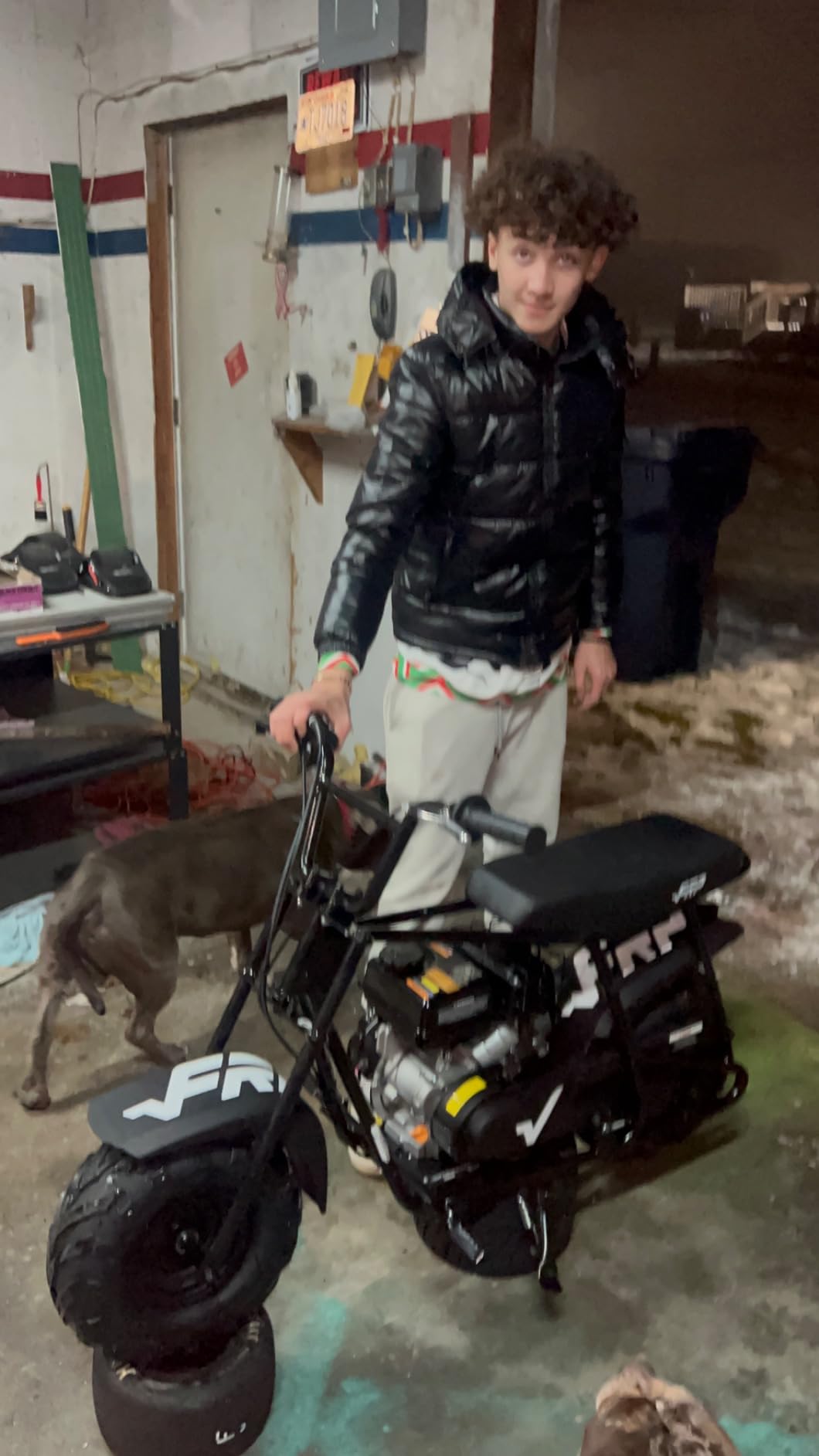 FRP MB40 4-Stroke Mini Bike, 40CC Kids Mini Dirt Bike with No Mixing Oil Need, Easy to Assemble/Touch Protection, 18 Mph Max Speed and Support Up to 165 LBS (Green) customer photo 2