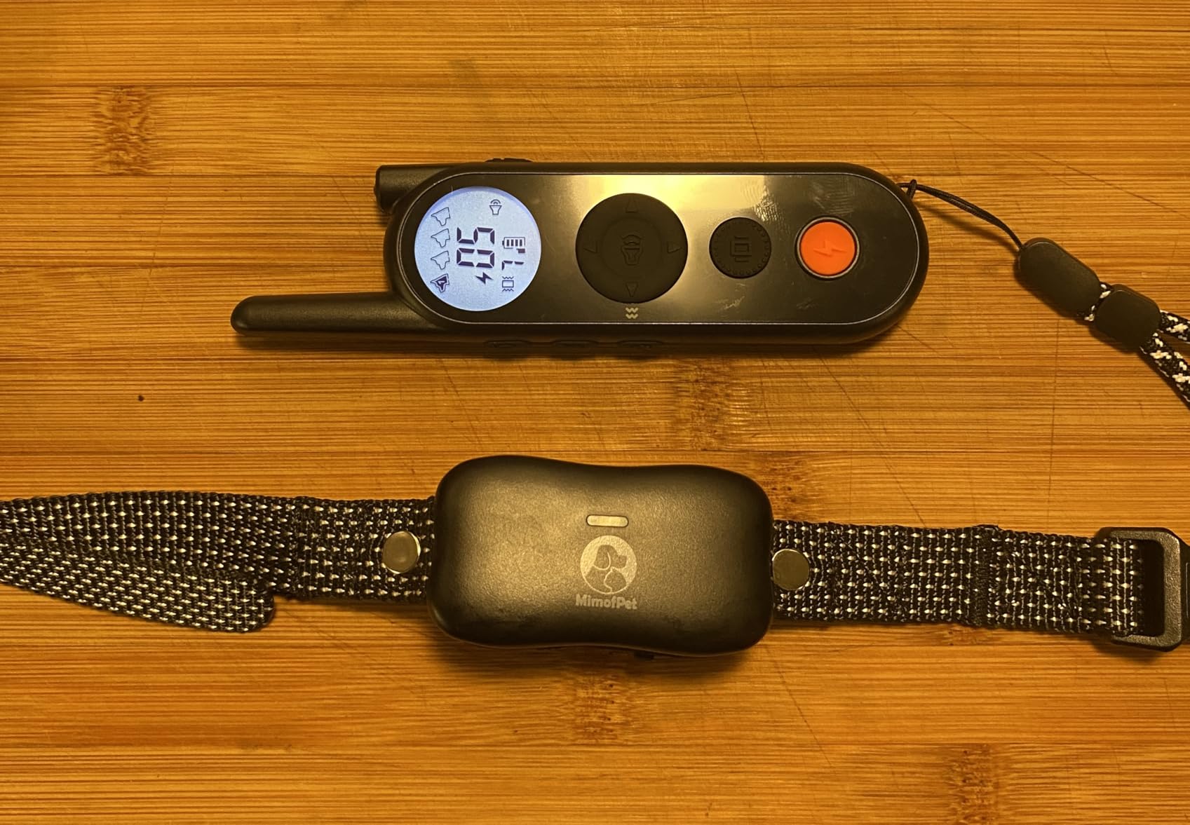 MIMOFPET Wireless Dog Fence for 2 Dogs - Covers up to 856-Acre Electric Fence,185 Days Standby Time Training Collar,Pet Containment System with 3 Training Mode,Flash Light and Waterproof customer photo 1