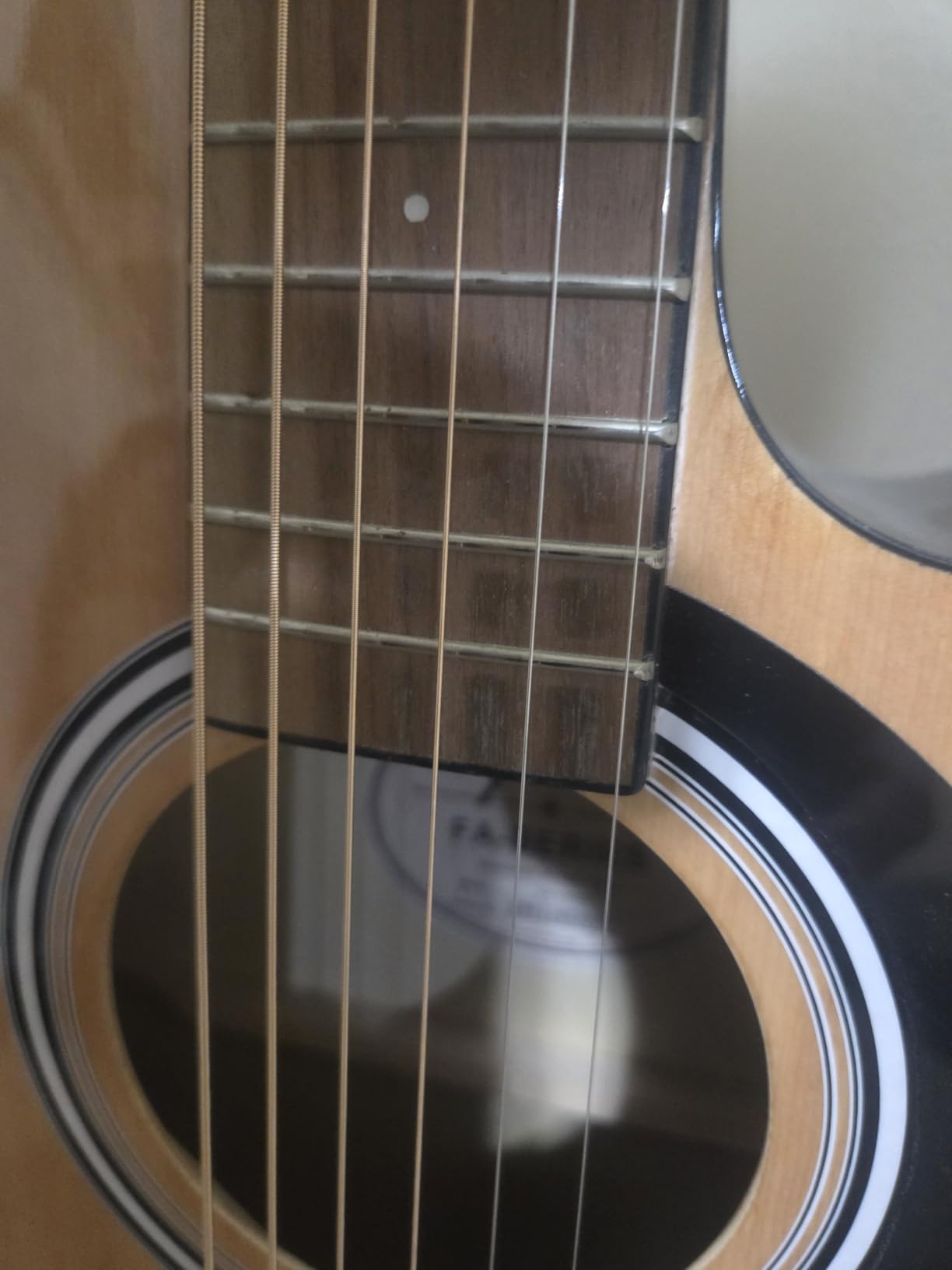 Ernie Ball Earthwood Light Phosphor Bronze Acoustic Guitar Strings, 11-52 Gauge (P02148) customer photo 2