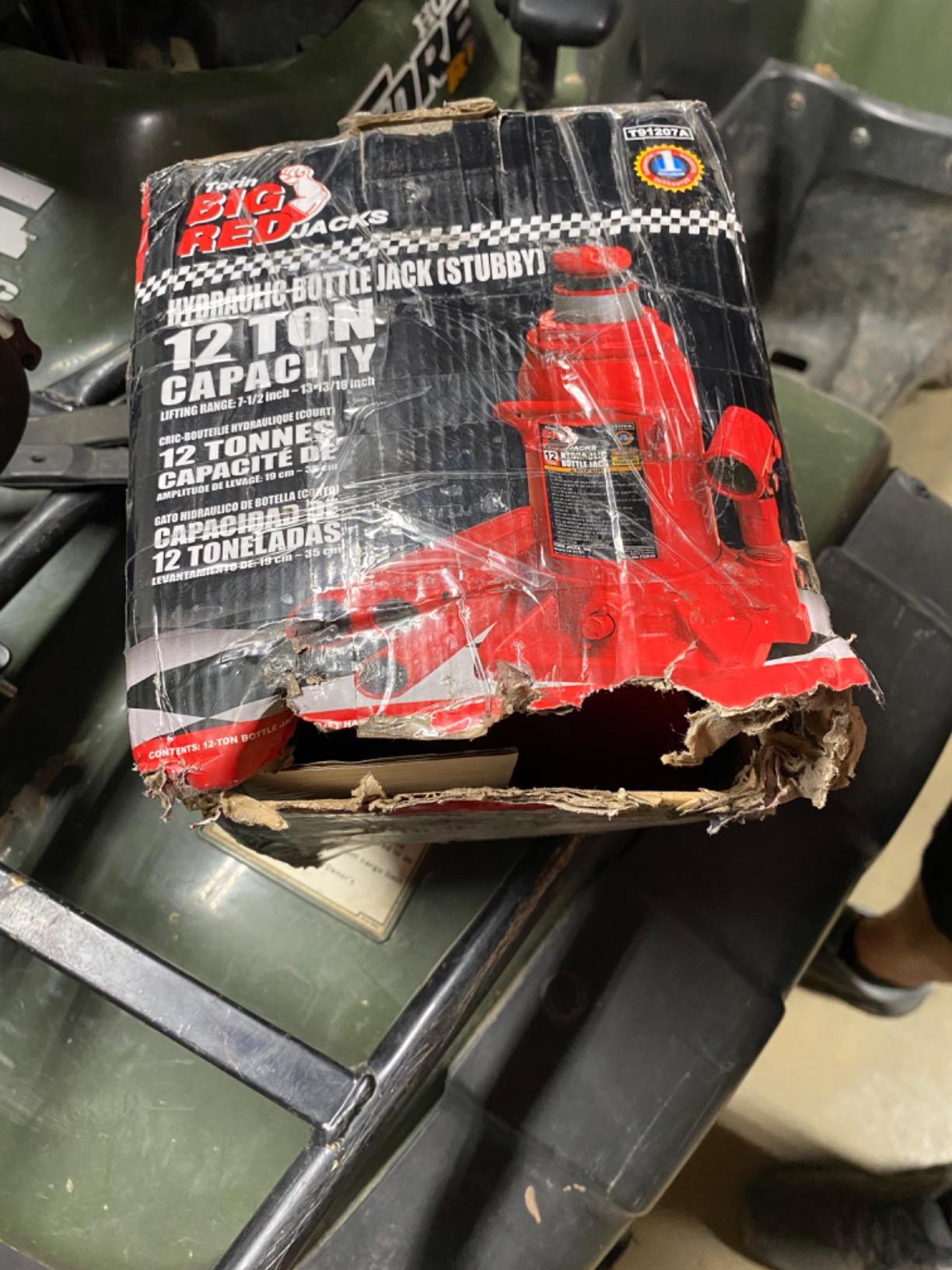 BIG RED T91207A Torin Hydraulic Stubby Low Profile Welded Bottle Jack, 12 Ton (24,000 lb) Capacity, Red customer photo 1