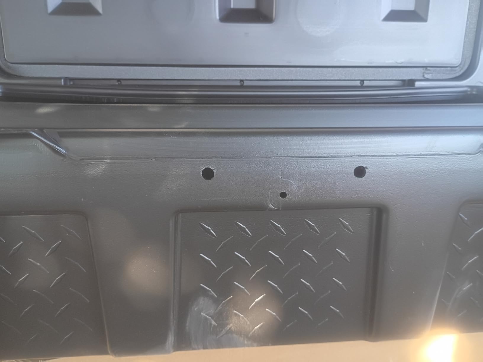 Dee Zee DZ6535P Poly Plastic Storage Chest customer photo 1