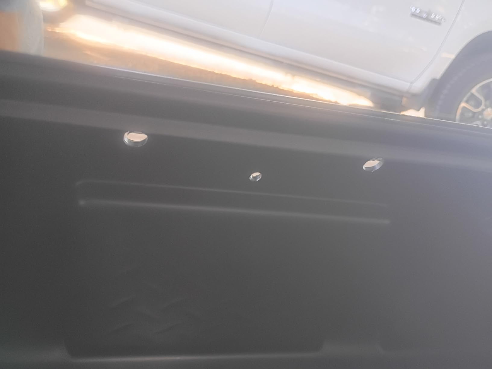 Dee Zee DZ6535P Poly Plastic Storage Chest customer photo 2