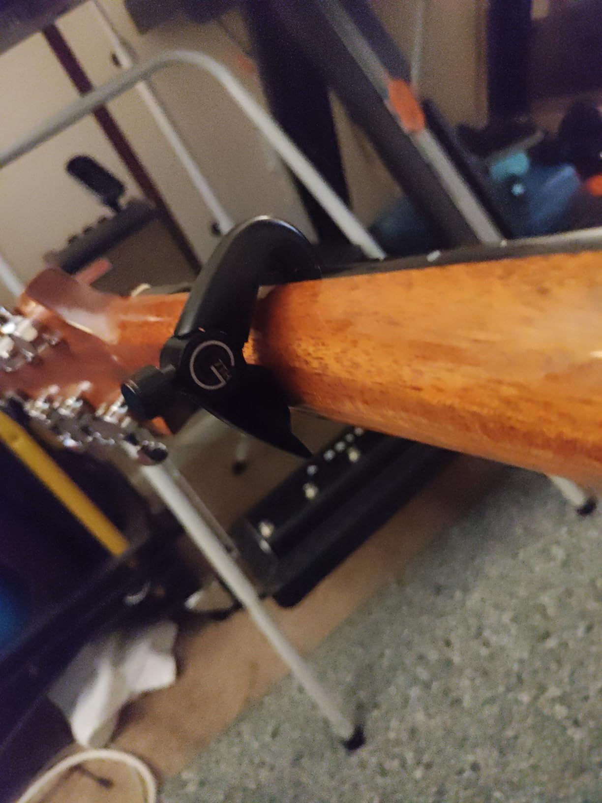 G7th Newport 6 String Silver Guitar Capo - Lightweight with Adjustable Tension Control customer photo 2