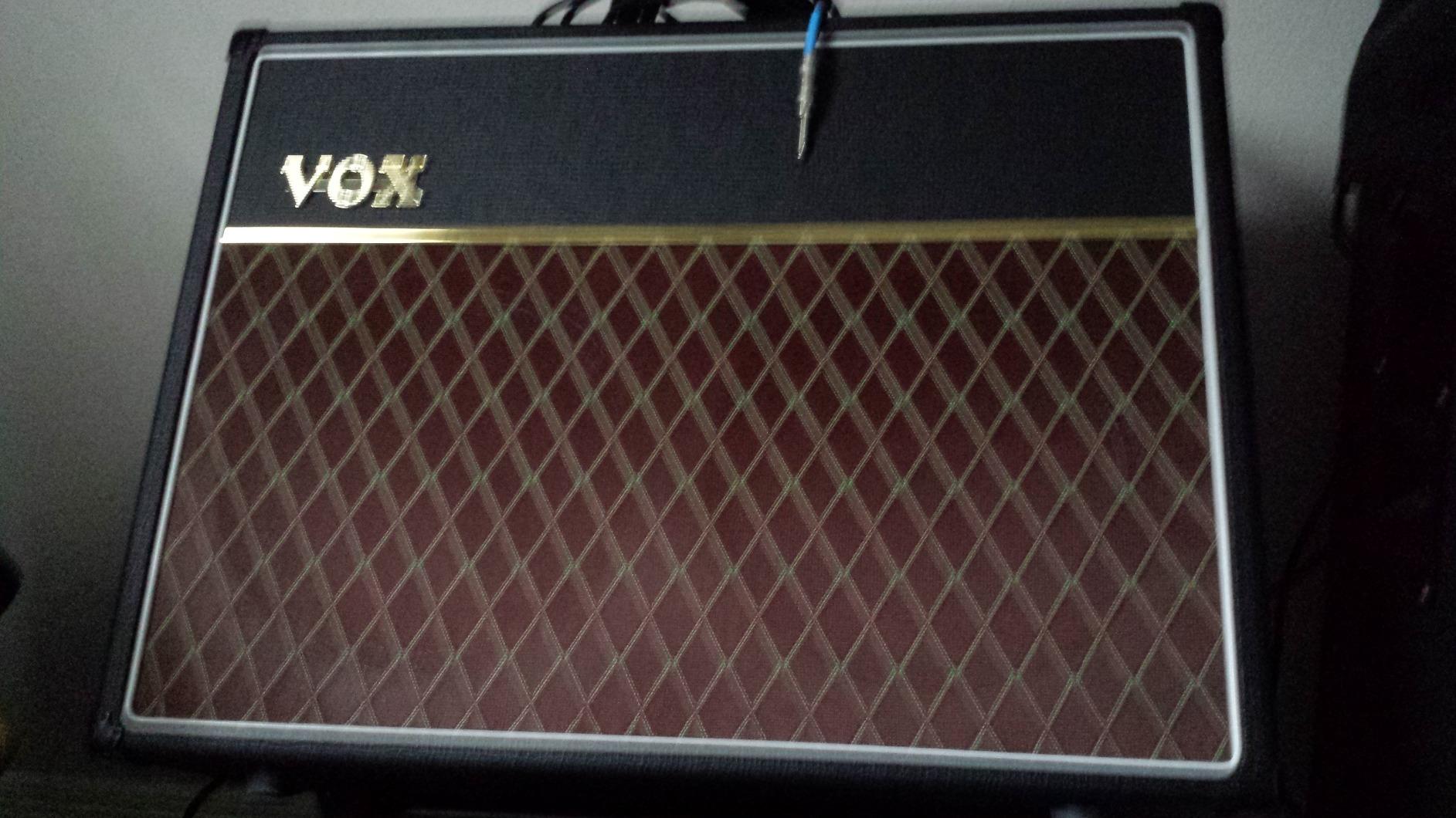 Vox AC15C2 2x12 inch 15-watt Guitar Tube Combo Amplifier w/ 2 Channels, Tremolo, and Reverb customer photo 1