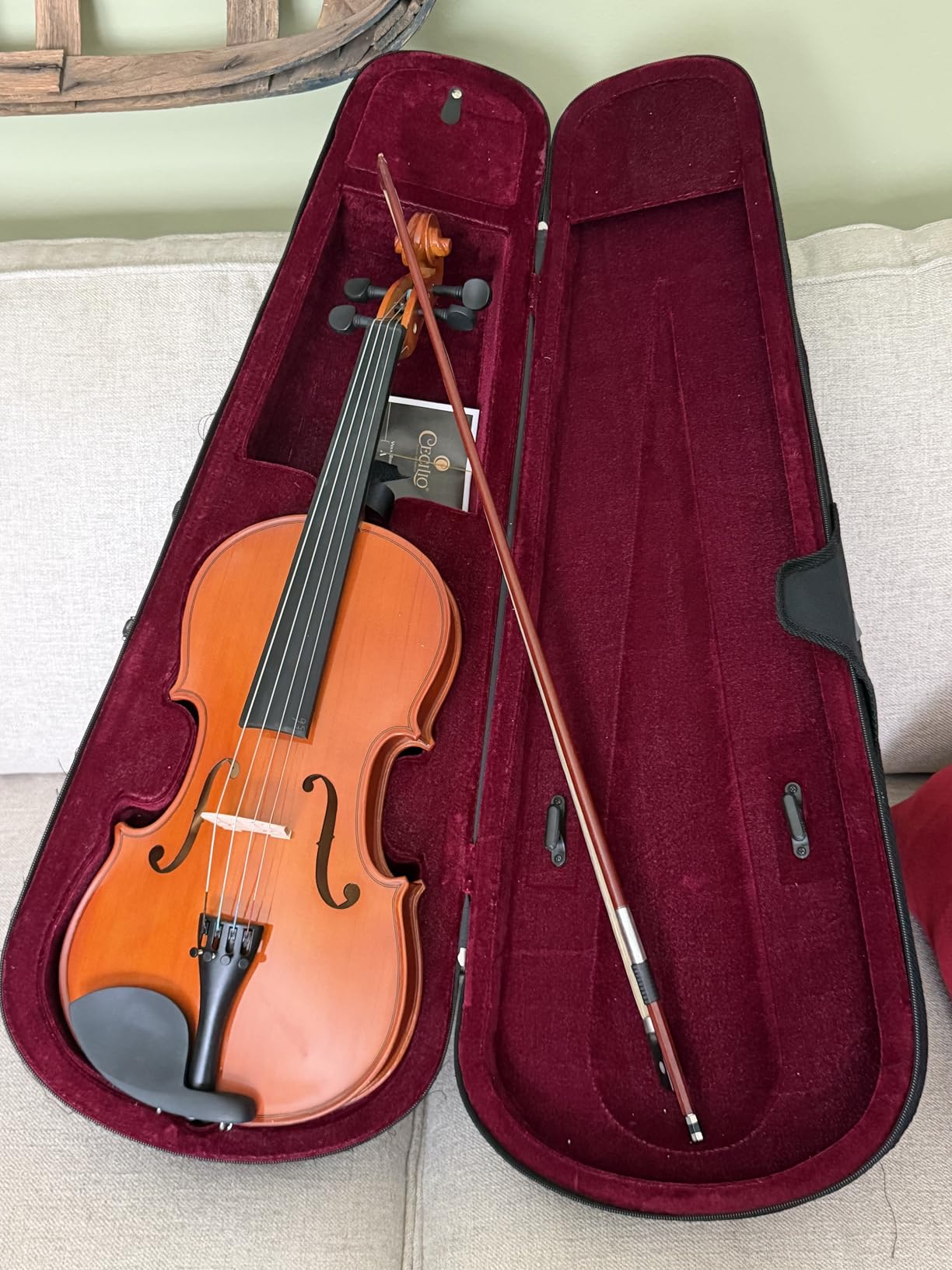 Mendini by Cecilio 15-Inch Solid Wood Viola Set for Beginners - Hand Carved Acoustic Viola Kit with Hard Case, Bow, Rosin, Bridge and Extra Strings (Natural Varnish) customer photo 1