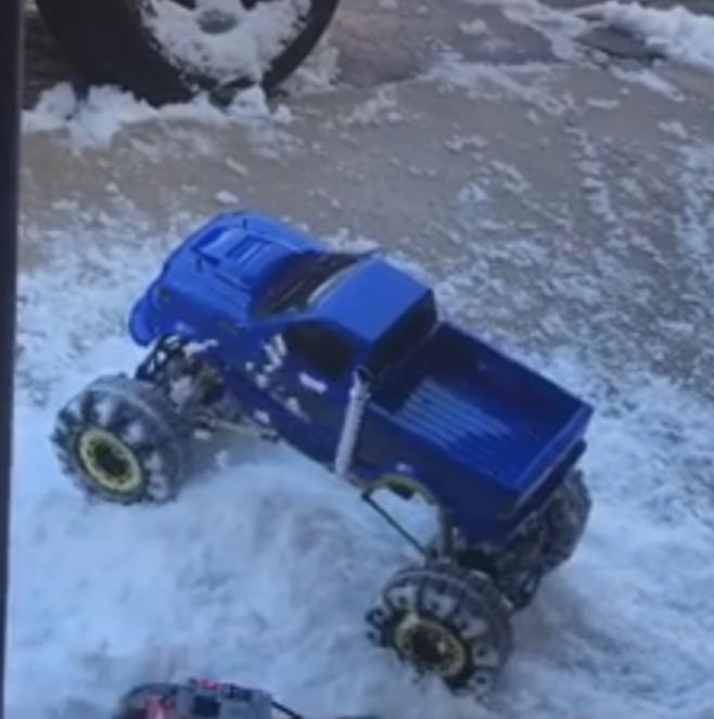 RC4WD Mud Slingers Monster Size 40 Series Tires customer photo 2