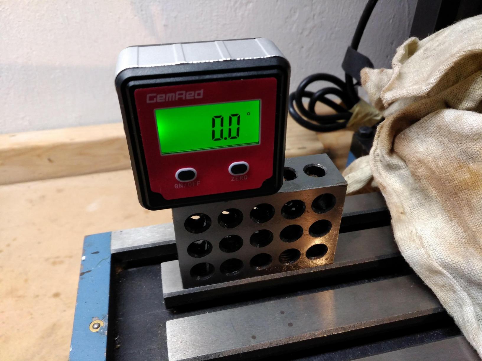 GemRed Digital Angle Gauge DAG-V1 for Measuring and Layout customer photo 1