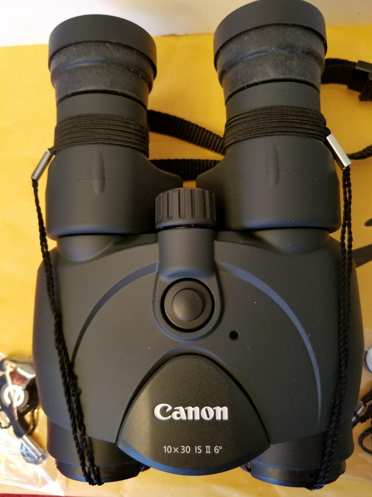 Canon 10x30 Image Stabilization II Binoculars | Eco-Friendly Lead-Free Glass customer photo 1