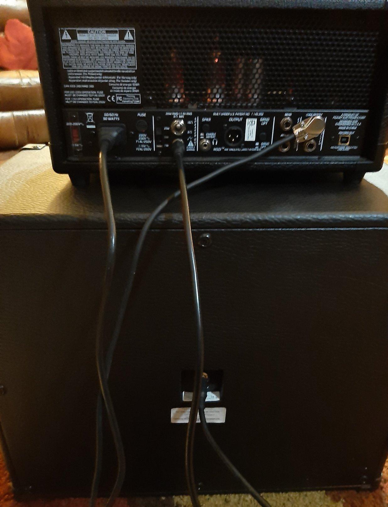 Peavey 212-6 - 120W 2x12