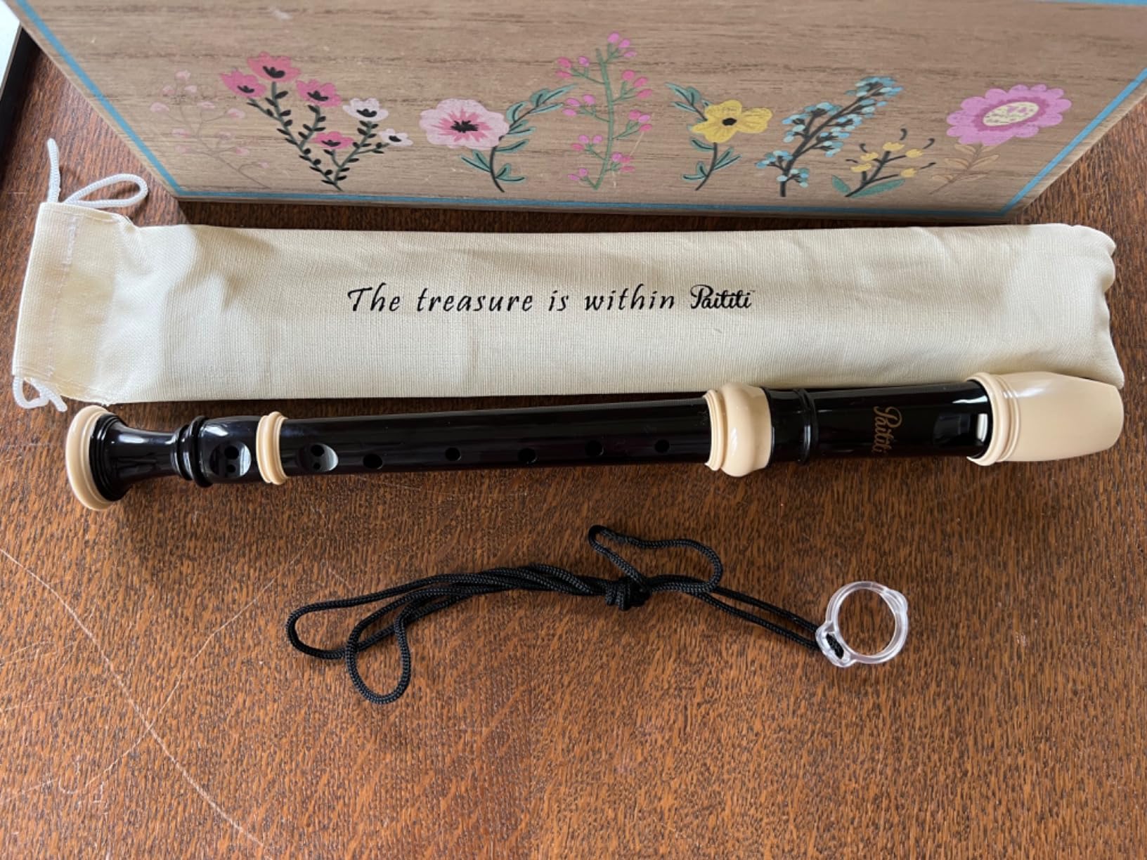 Paititi Soprano Recorder 8-Hole With Cleaning Rod + Carrying Bag, Premium Wooden Pattern, Key of C customer photo 1