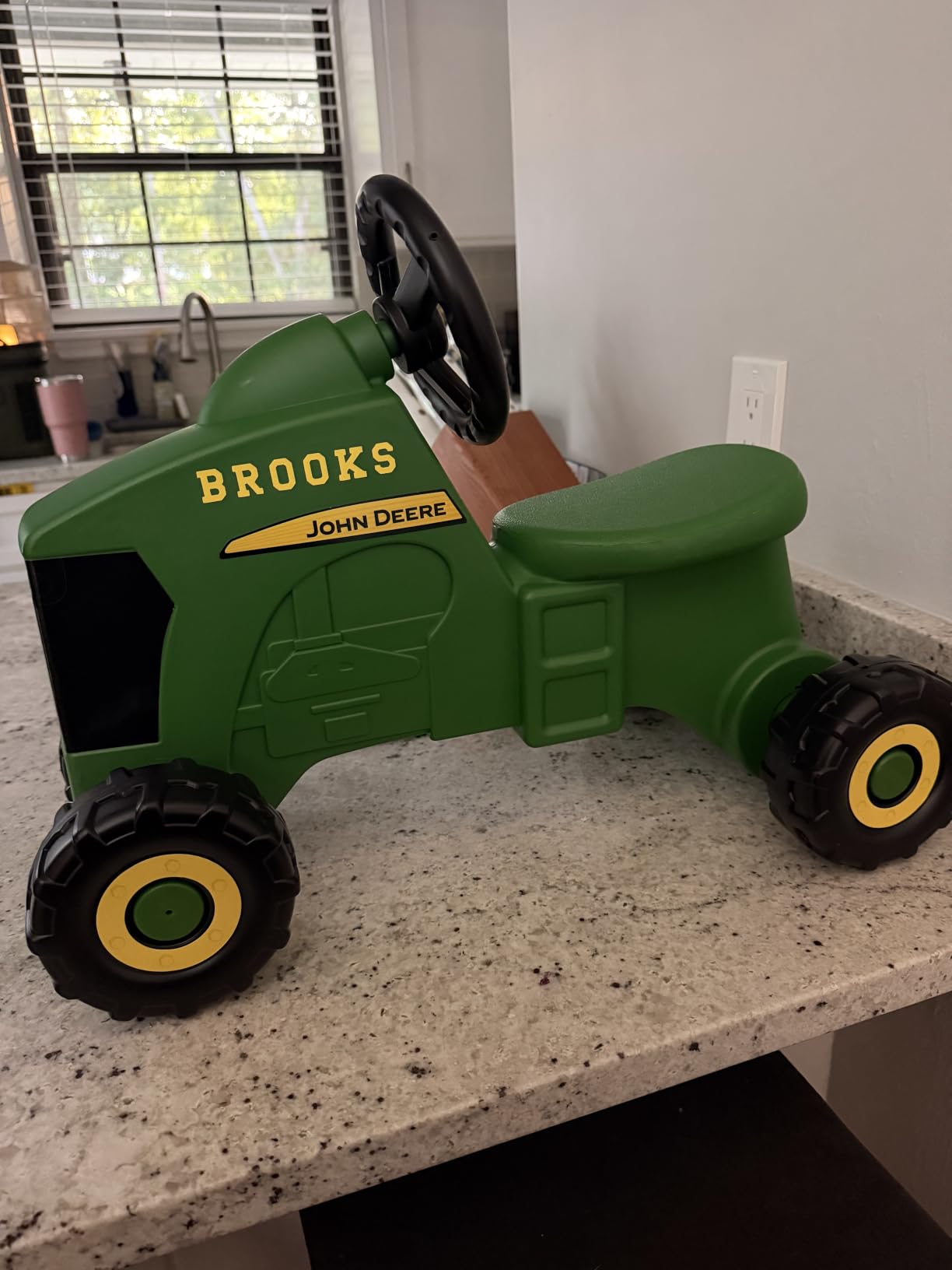 John Deere Ride On Toys Sit 'N Scoot Activity Tractor for Kids Ages 18 Months and Up, Green customer photo 1