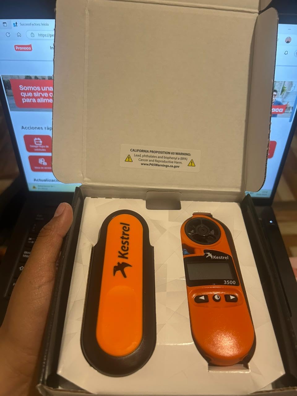 Kestrel 3500FW Fire Weather Meter, Safety Orange customer photo 1