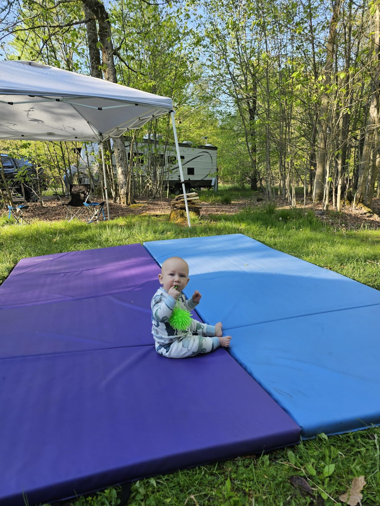 BalanceFrom 10x4 Feet 4-Panel Folding Gymnastics Mat - 2-Inch Thick Pad with Vinyl Surface and Carrying Handles for Tumbling, Yoga, Pilates, Home Workouts, and Martial Arts customer photo 2