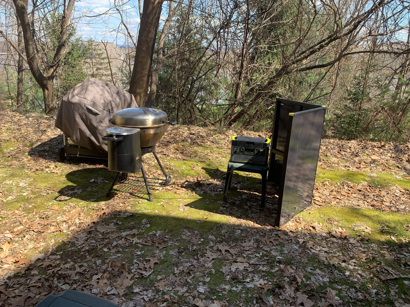 Goal Zero Boulder 200 Briefcase, 200-Watt Monocrystalline Solar Panel with Kickstand, Portable Solar Panel for Camping and Tailgating, Emergency Solar Power | Tempered Glass & Aluminum Frame with Corner Protection, Foldable Legs customer photo 2