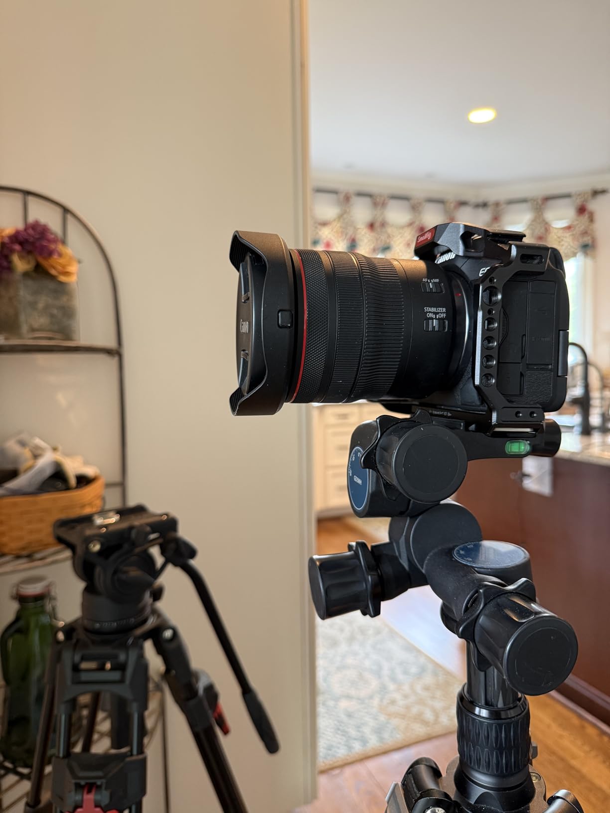 Benro Precision Geared Tripod Head, Ideal for Studio and Still Life, Arca-Swiss Compatible Quick Release Plate, 13.2 lb. Capacity- Black (GD3WH) customer photo 2
