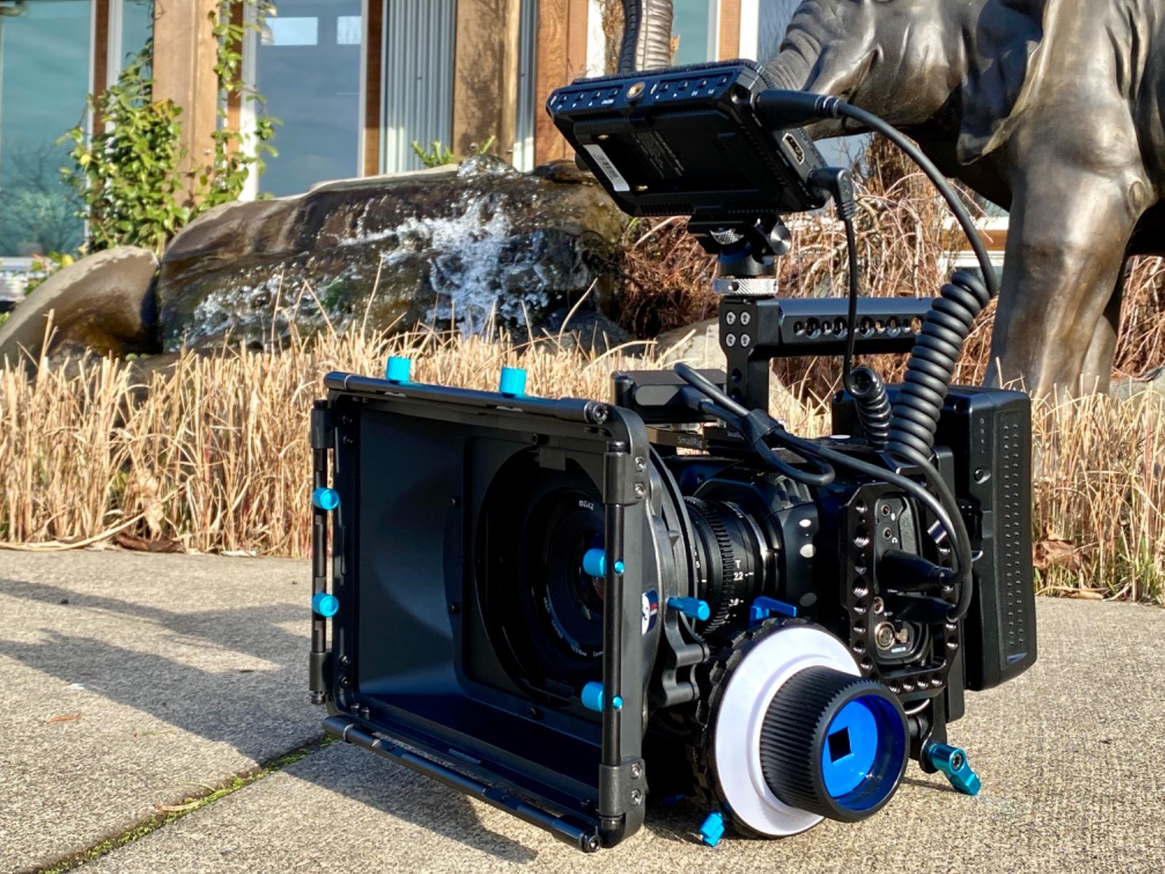 FOTGA DP3000 Professional Swing-Away Matte Box Sunshade DSLR Video Rig with 15mm Rod Rig for Rail Rod Baseplate Rig for DSLR Camera 5D Mark III, VI, 6D Mark VI, 7D, A9 A7 customer photo 1