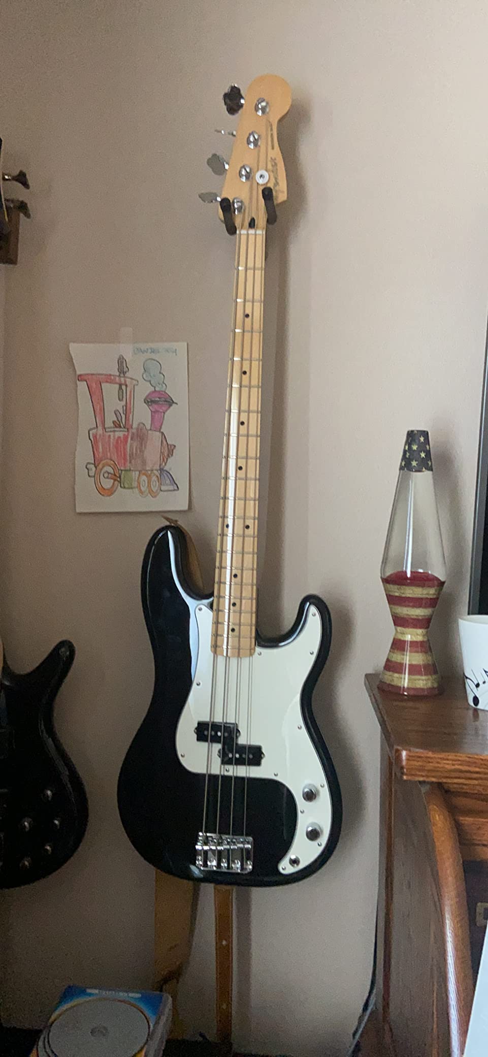 Player Precision Electric Bass Guitar - Maple Fingerboard - Black (149802506) customer photo 1