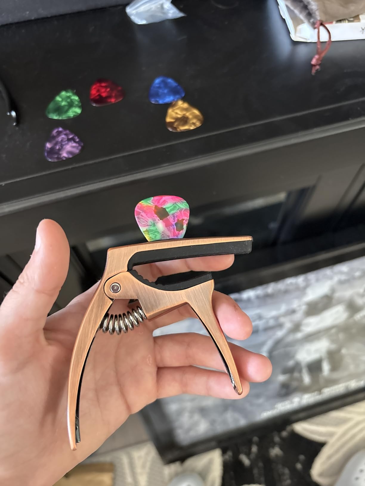 Guitar Capo, TANMUS 3in1 Zinc Metal Capo for Acoustic and Electric Guitars (with Pick Holder and 4 Picks), Ukulele, Mandolin, Banjo, Guitar Accessories customer photo 2