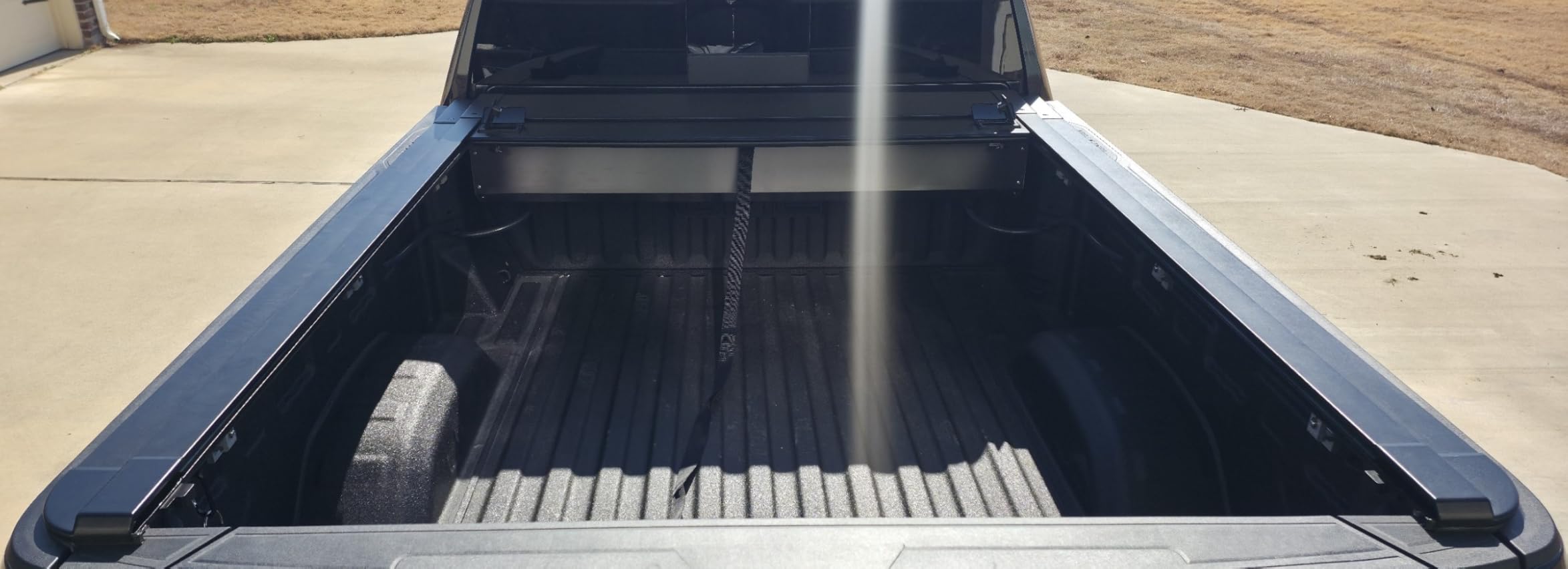 Syneticusa MB Retractable Tonneau Cover fit 2007-2026 Silverado/Sierra 1500 | 5.8ft (69.9