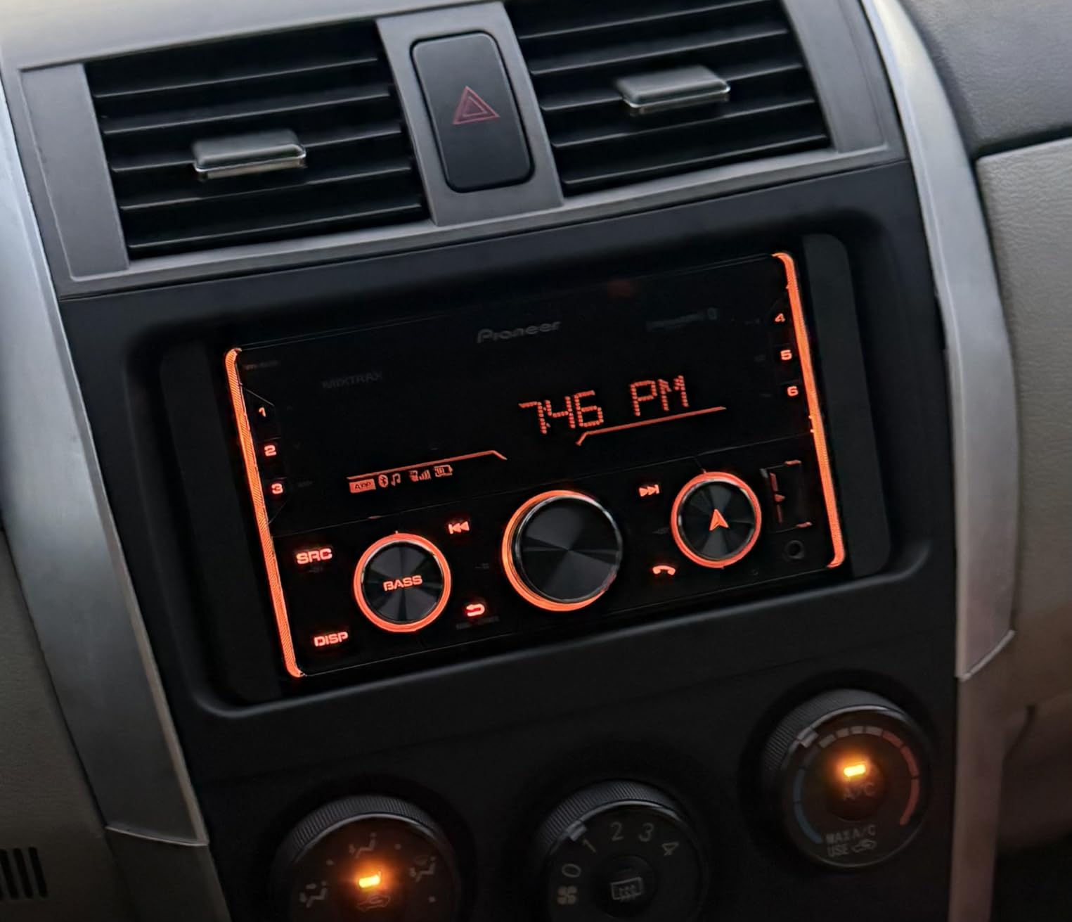 Pioneer MVH-S622BS Double Din Digital Media Receiver - Bluetooth, SiriusXM, Color Change, USB, FLAC, Voice Control, 50W x 4 Output, 13-Band EQ, AM/FM Radio, Hi-Volt RCA Preouts customer photo 2