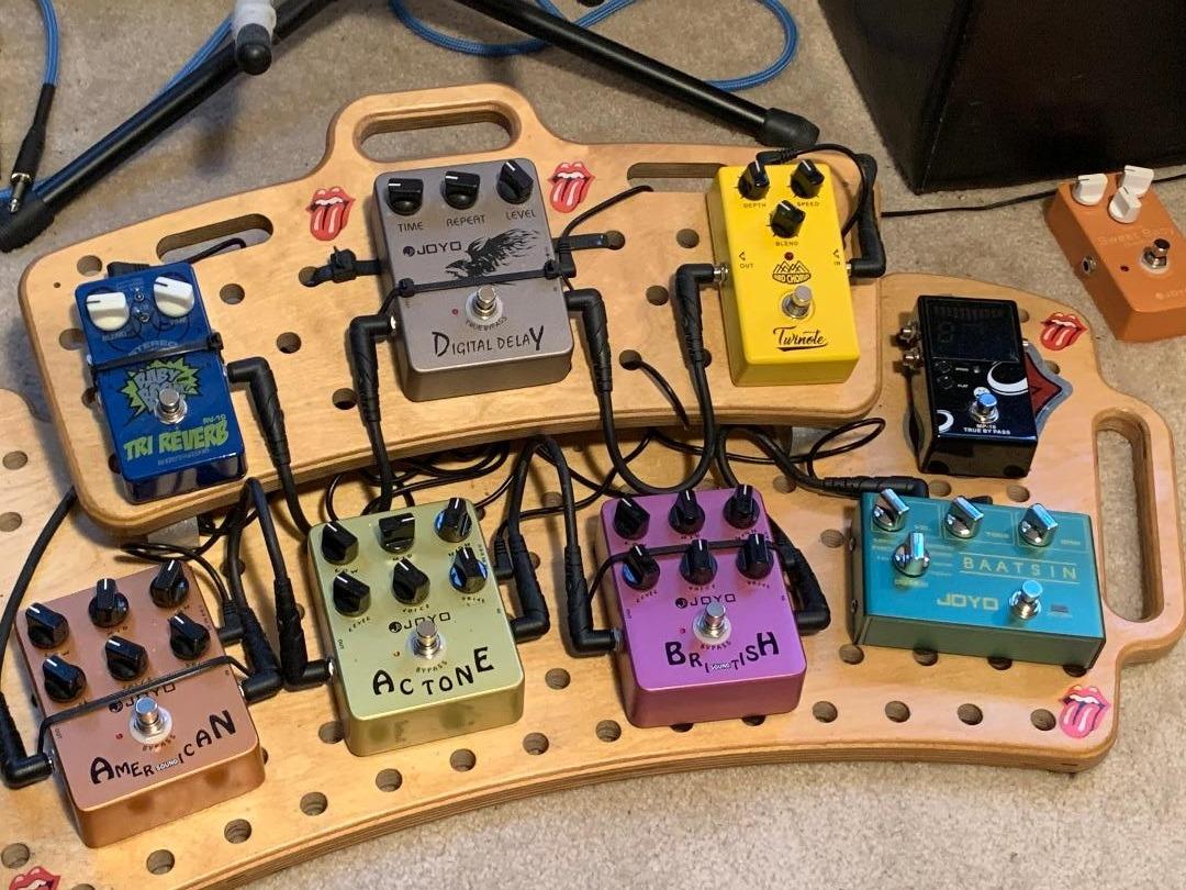 JOYO 8-in-1 Analog Overdrive & Distortion Guitar Pedal, 8 Classic OD/Distortion Modes (T.OD/SWEETY/CRUNCHY/RIOTER & More) with True Bypass (Baatsin R-11) customer photo 2