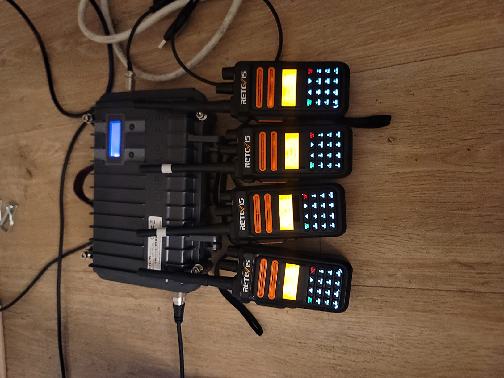 Retevis RT97 GMRS Repeater, Full Duplex Portable Radio Repeater with LCD Screen, Portable Compact Base Station for Remote Area, Emergency Rescue, Warehouse and Logistics(1 Pack) customer photo 2