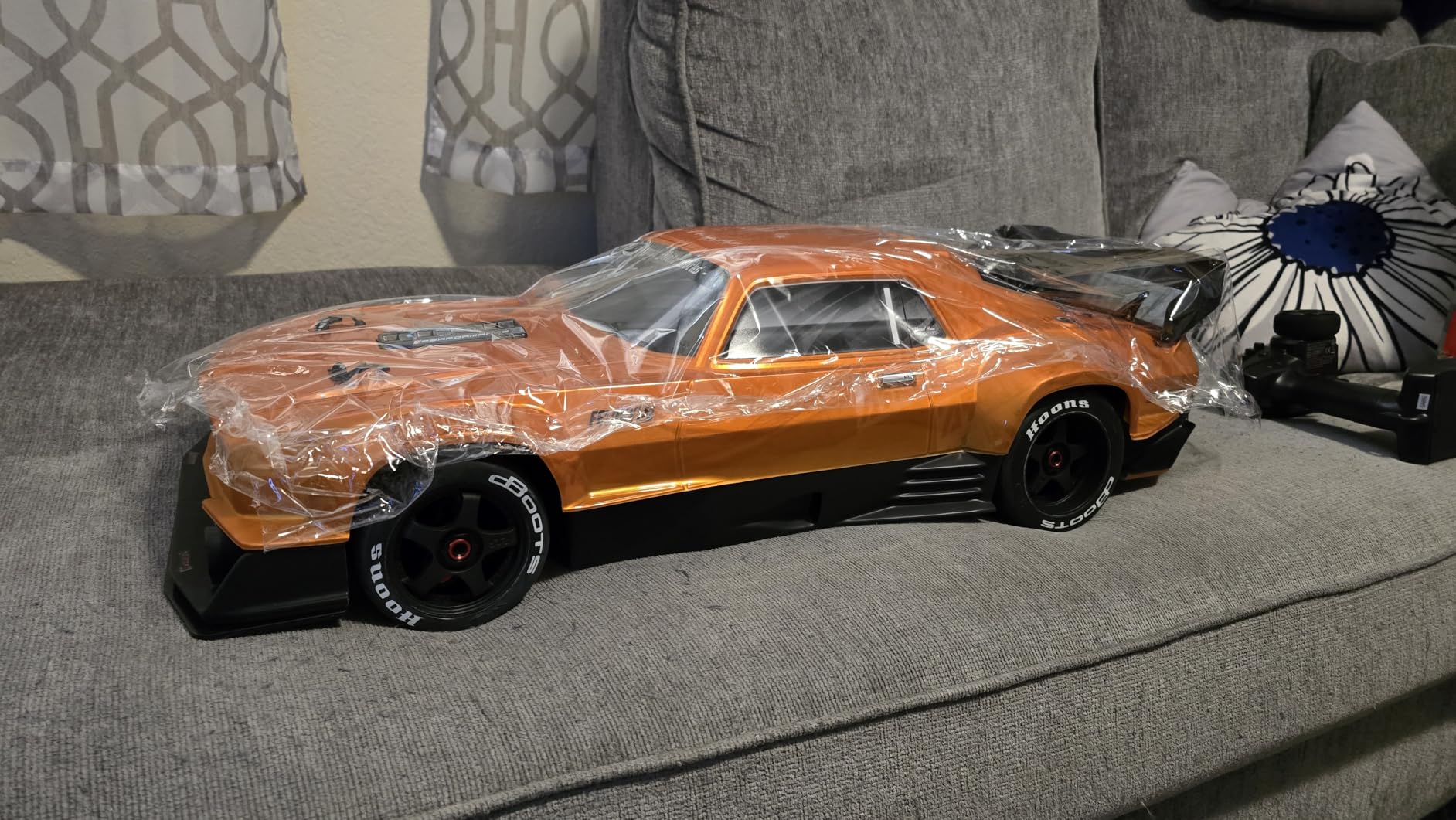 ARRMA 1/7 Felony 6S BLX Street Bash All-Road Muscle Car RTR (Ready-to-Run Transmitter and Receiver Included, Batteries and Charger Required), Black, ARA7617V2T1 customer photo 2
