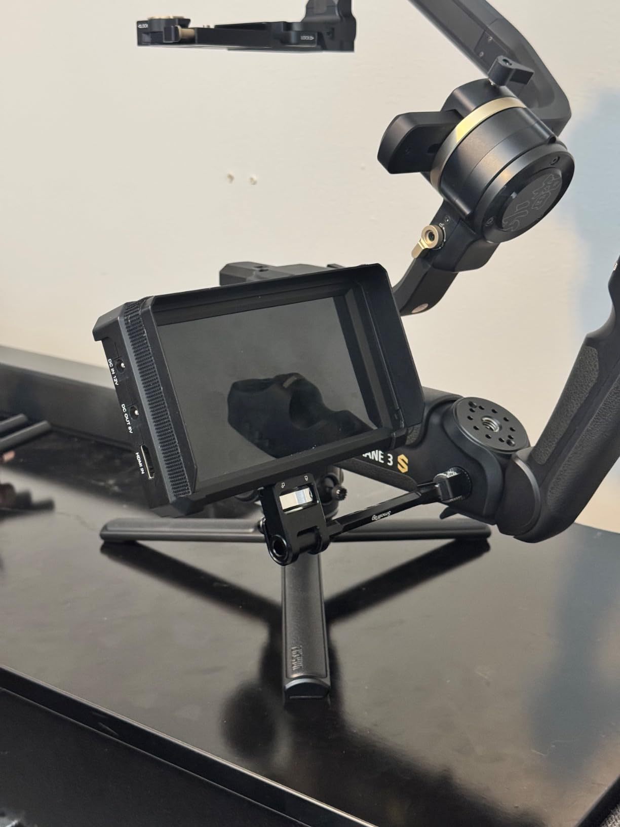 SMALLRIG Adjustable Camera Monitor Mount for DJI Ronin-S/Ronin-SC & ZHIYUN Crane 2S/Crane 3/3S/WEEBILL-S & MOZA AirCross 2 Gimbals - 2889 customer photo 2