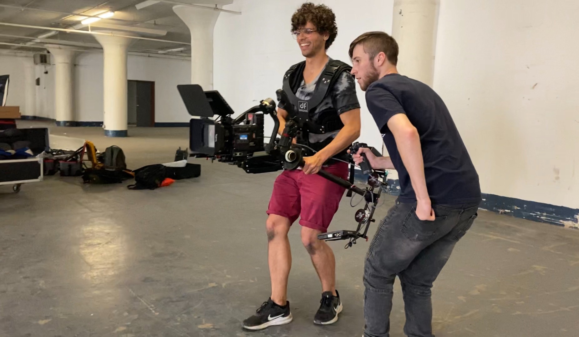DF DIGITALFOTO Thanos Pro II Support Vest Steadycam Axis System for RS5/RS4/RS 4 PRO/Crane 3S /RSC 2 RS 3 PRO Gimbal with Rotating Monopod Compatiable with All Gimbals with 1/4 or 3/8 Inch Screw Hole customer photo 1