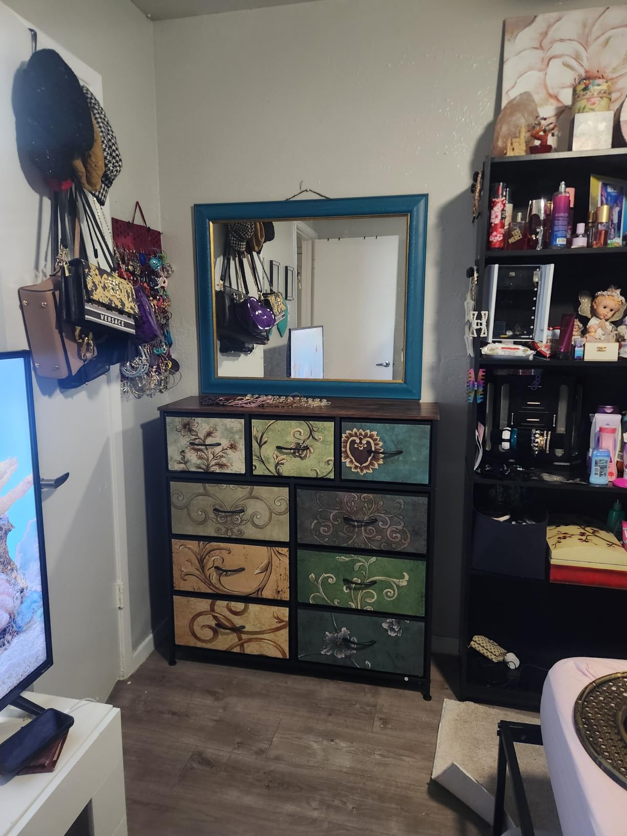 WLIVE 9-Drawer Dresser, Fabric Storage Tower for Bedroom, Hallway, Entryway, Closet, Tall Chest Organizer Unit with Fabric Bins, Steel Frame, Wood Top, Easy Pull Handle, Rustic Brown Wood Grain Print customer photo 2